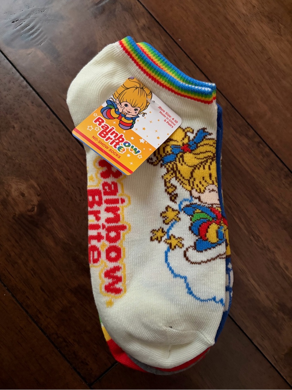 Character Crew Socks - Yellow with Rainbow Brite 🌈